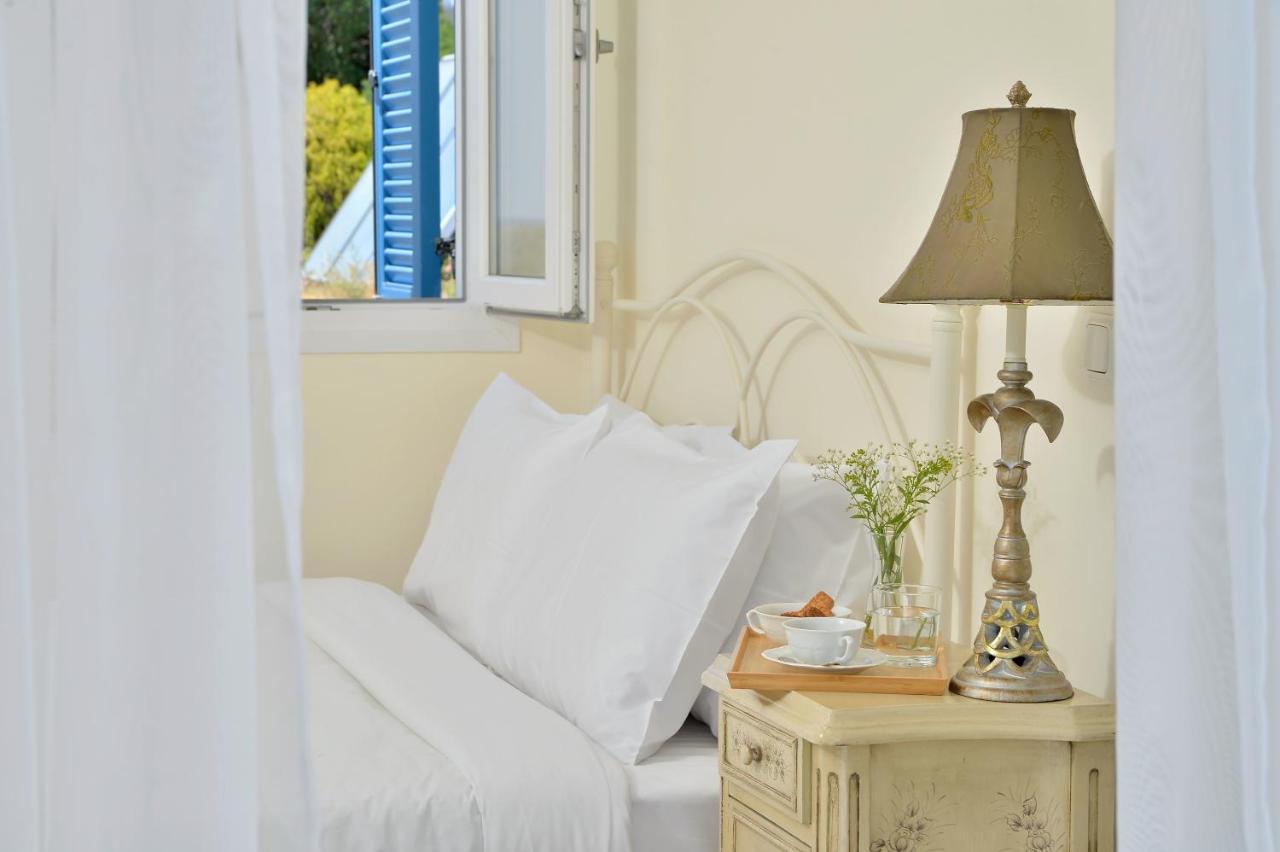 Andros Homes Sea Side Apartment & Studio غافريون المظهر الخارجي الصورة