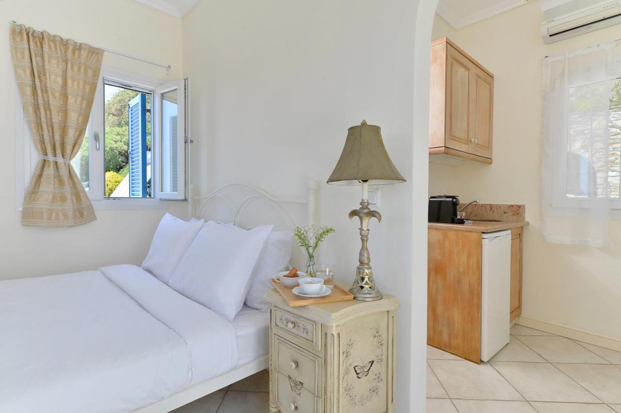 Andros Homes Sea Side Apartment & Studio غافريون المظهر الخارجي الصورة