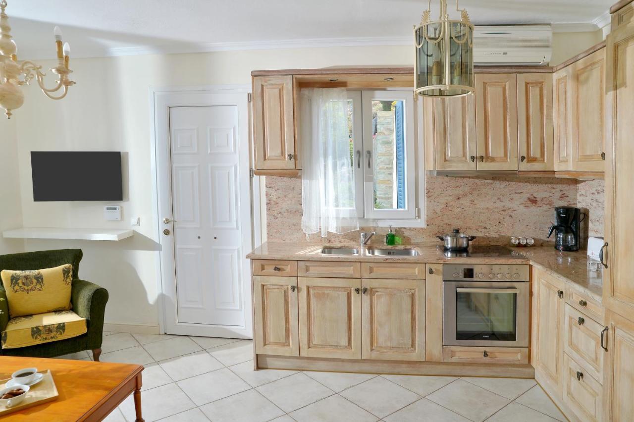Andros Homes Sea Side Apartment & Studio غافريون المظهر الخارجي الصورة